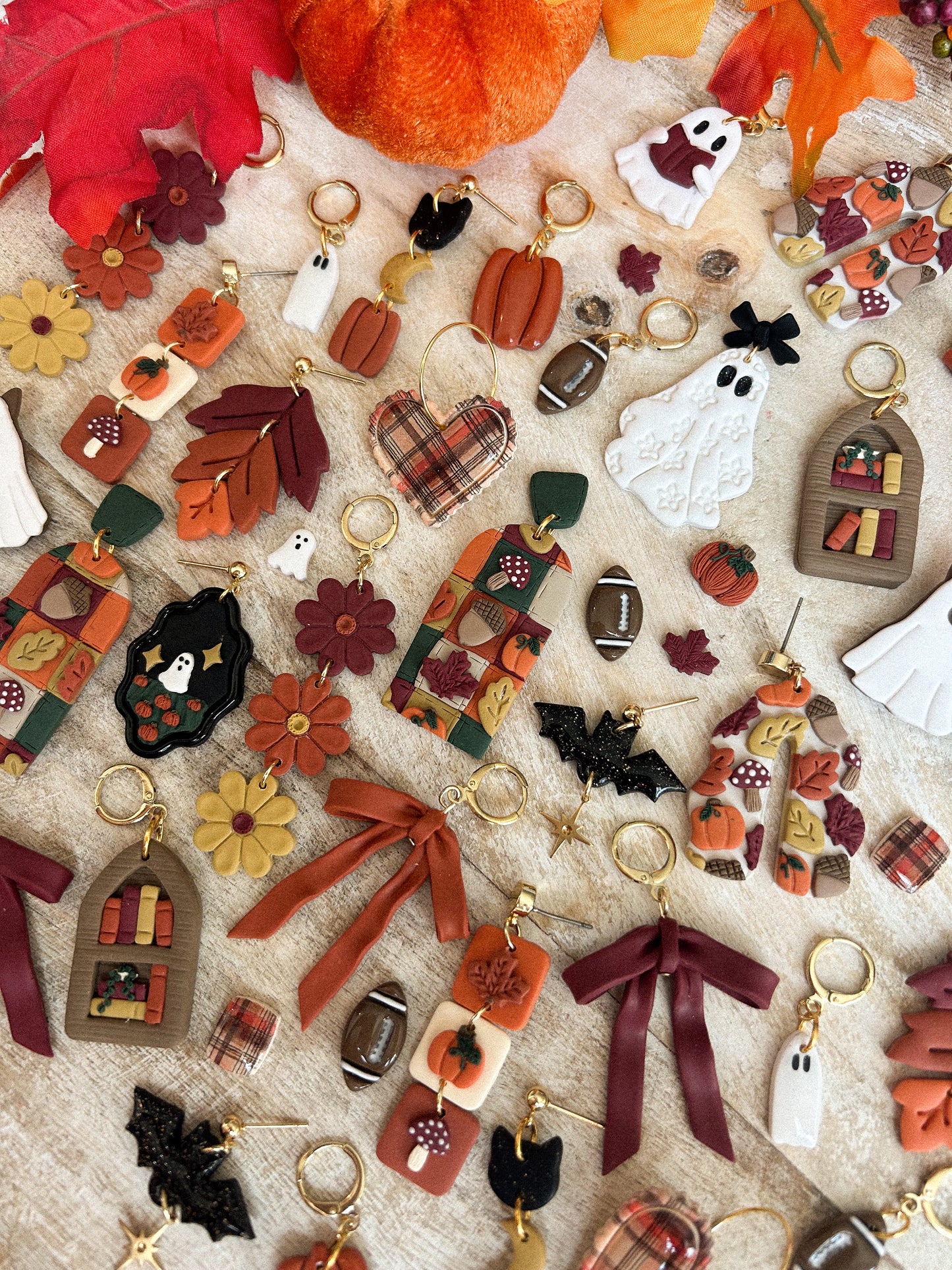 Fall Bow Huggies