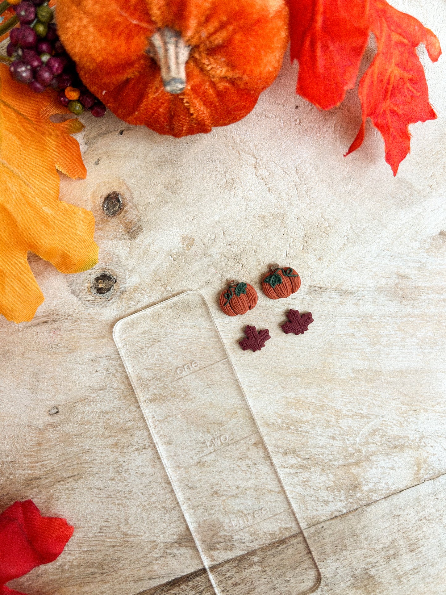 Autumnal Studpack