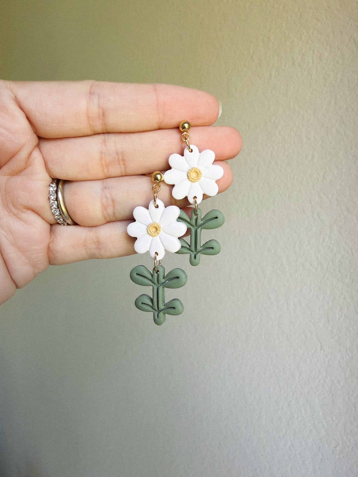 Daisy Stem Dangles