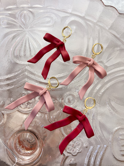 Red Bow Huggies
