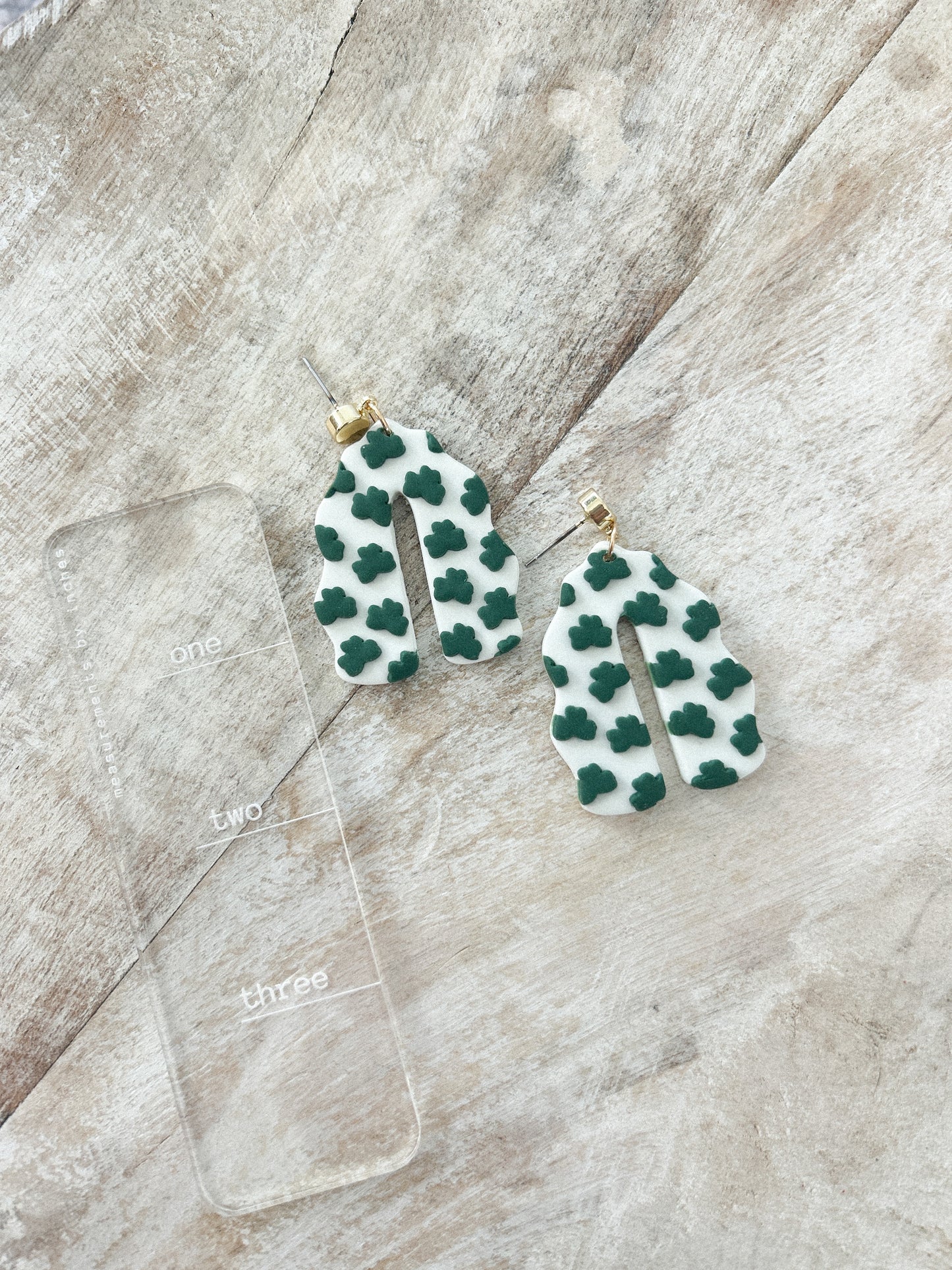 Shamrock Arch Earrings