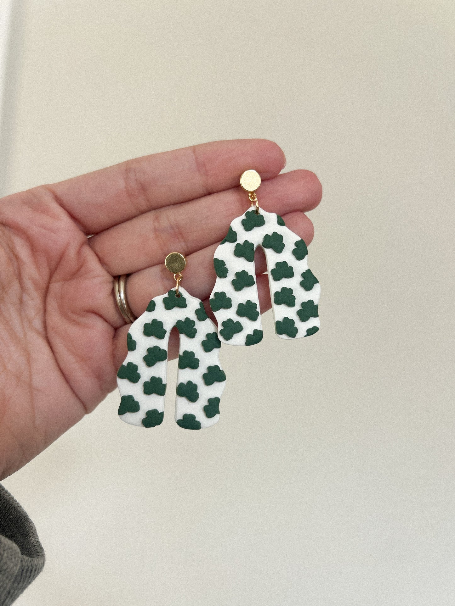 Shamrock Arch Earrings